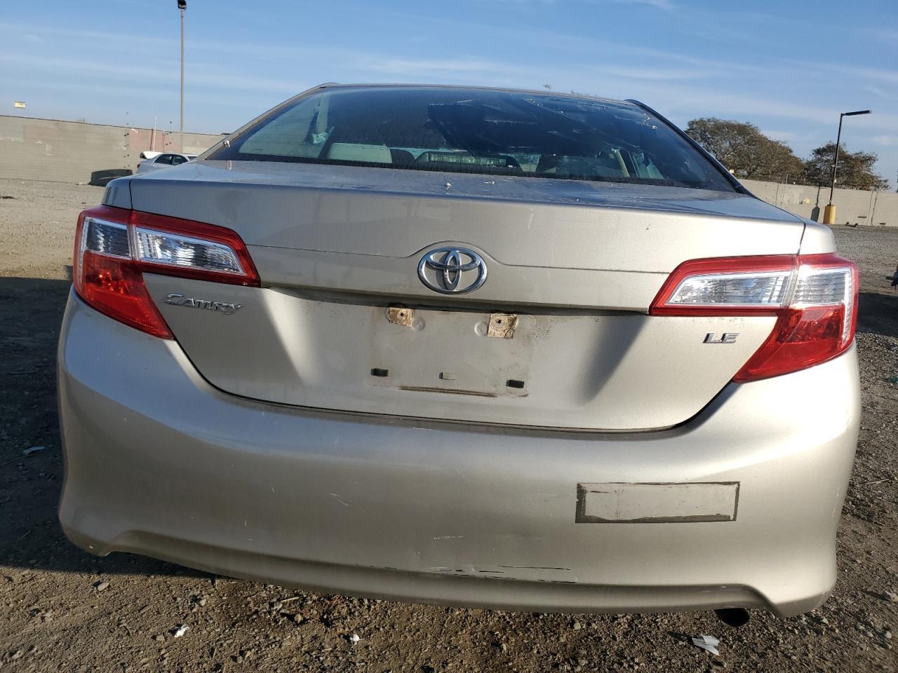 2013 TOYOTA CAMRY L - Image 6