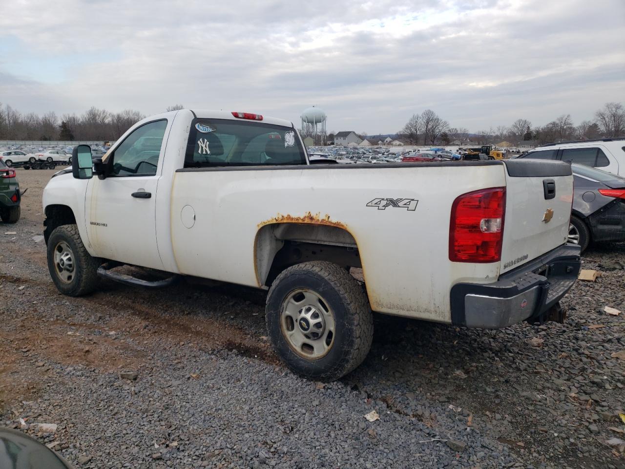2013 CHEVROLET SILVERADO - Image 2
