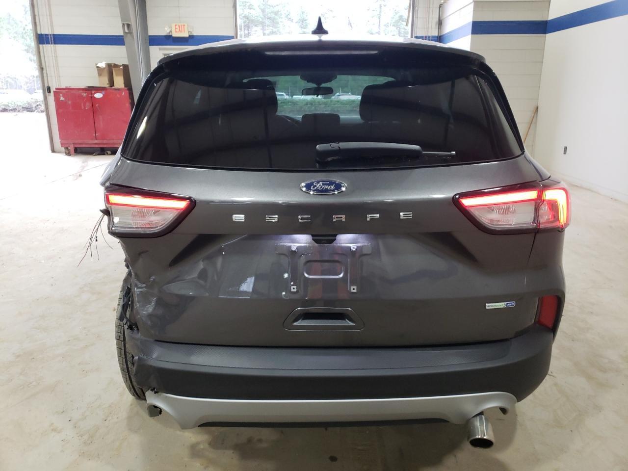 2020 FORD ESCAPE SE - Image 6