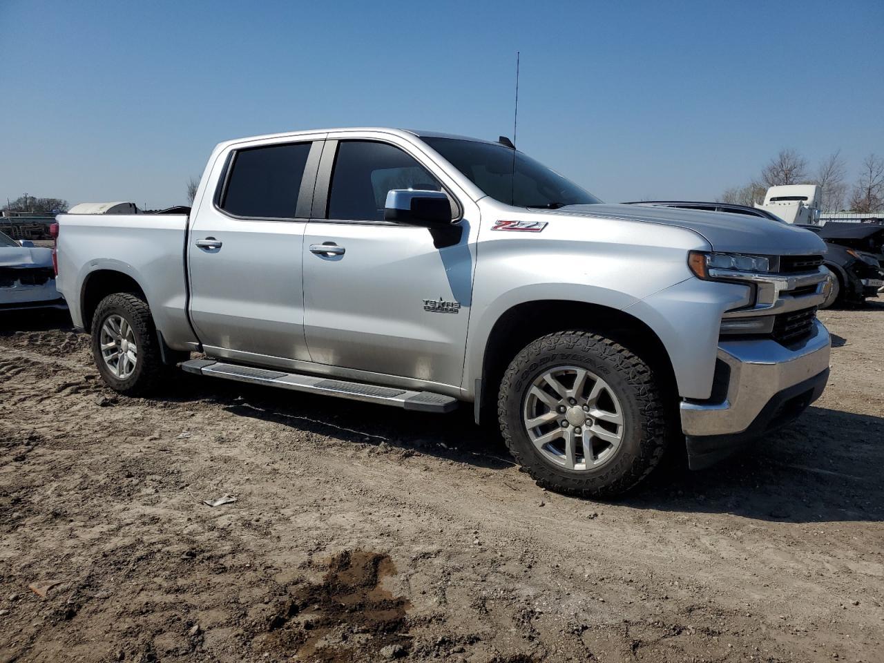 2019 CHEVROLET SILVERADO - Фото 4