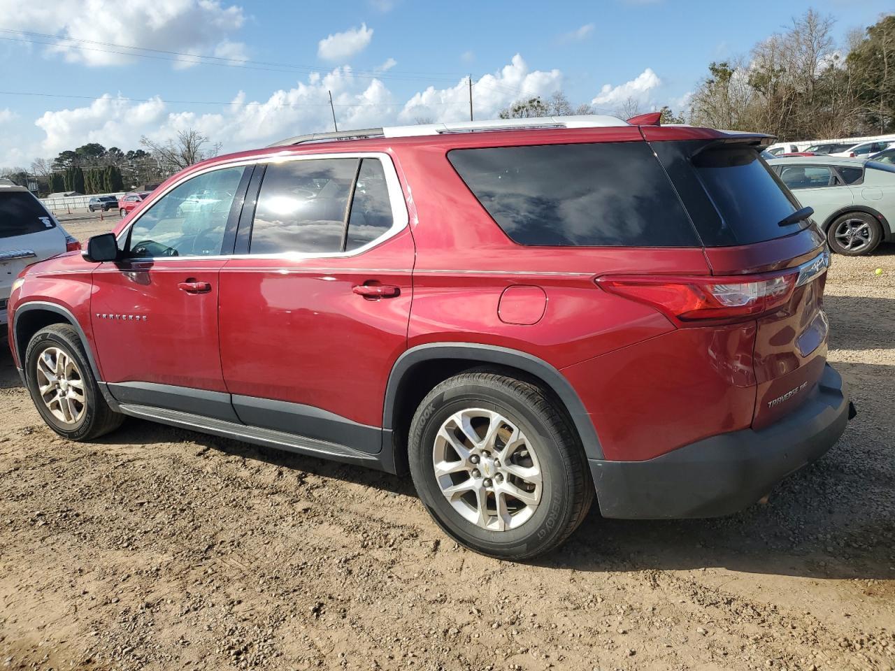 2018 CHEVROLET TRAVERSE L - Image 2