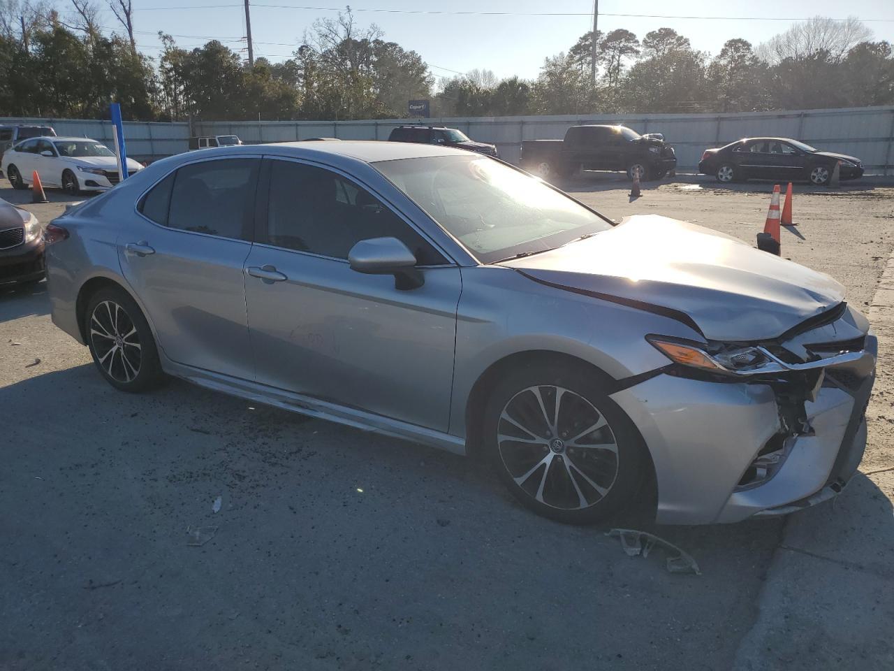 2019 TOYOTA CAMRY L - Image 4