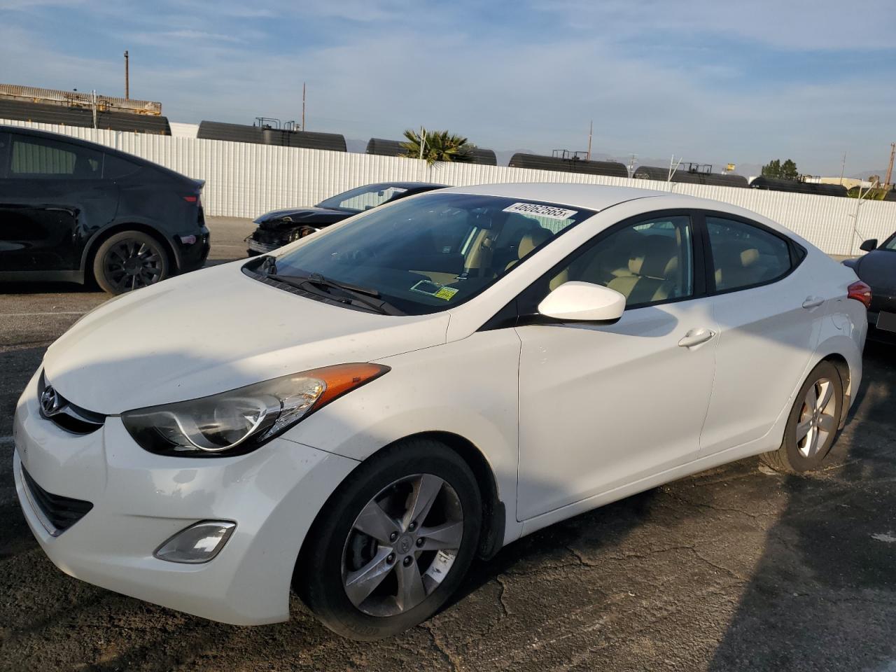 2013 HYUNDAI ELANTRA GL