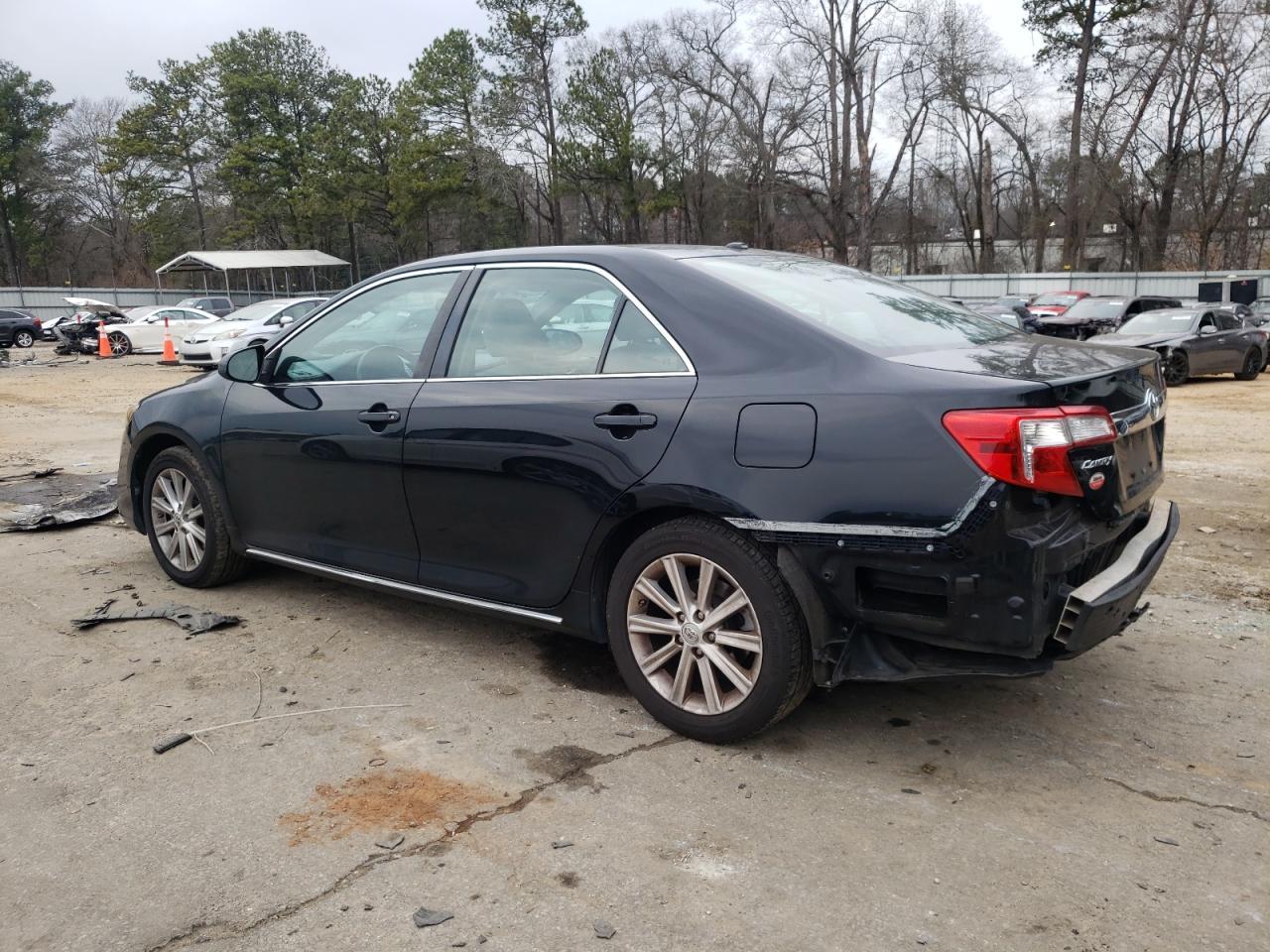 2014 TOYOTA CAMRY L - Image 2