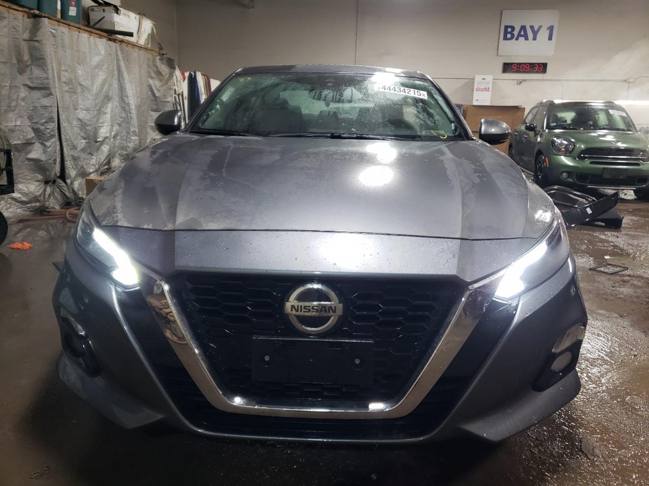 2020 NISSAN ALTIMA SV - Фото 5