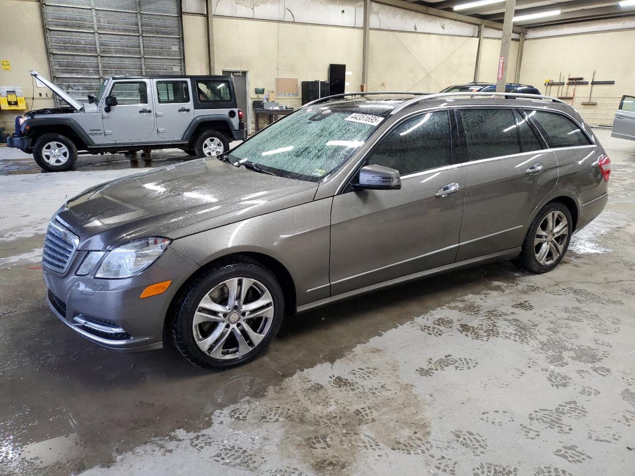 2011 MERCEDES-BENZ E 350 4MAT car image