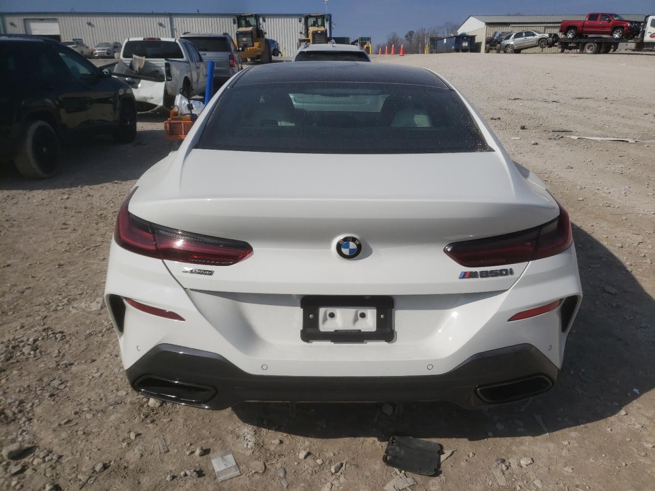2022 BMW M850XI - Image 6