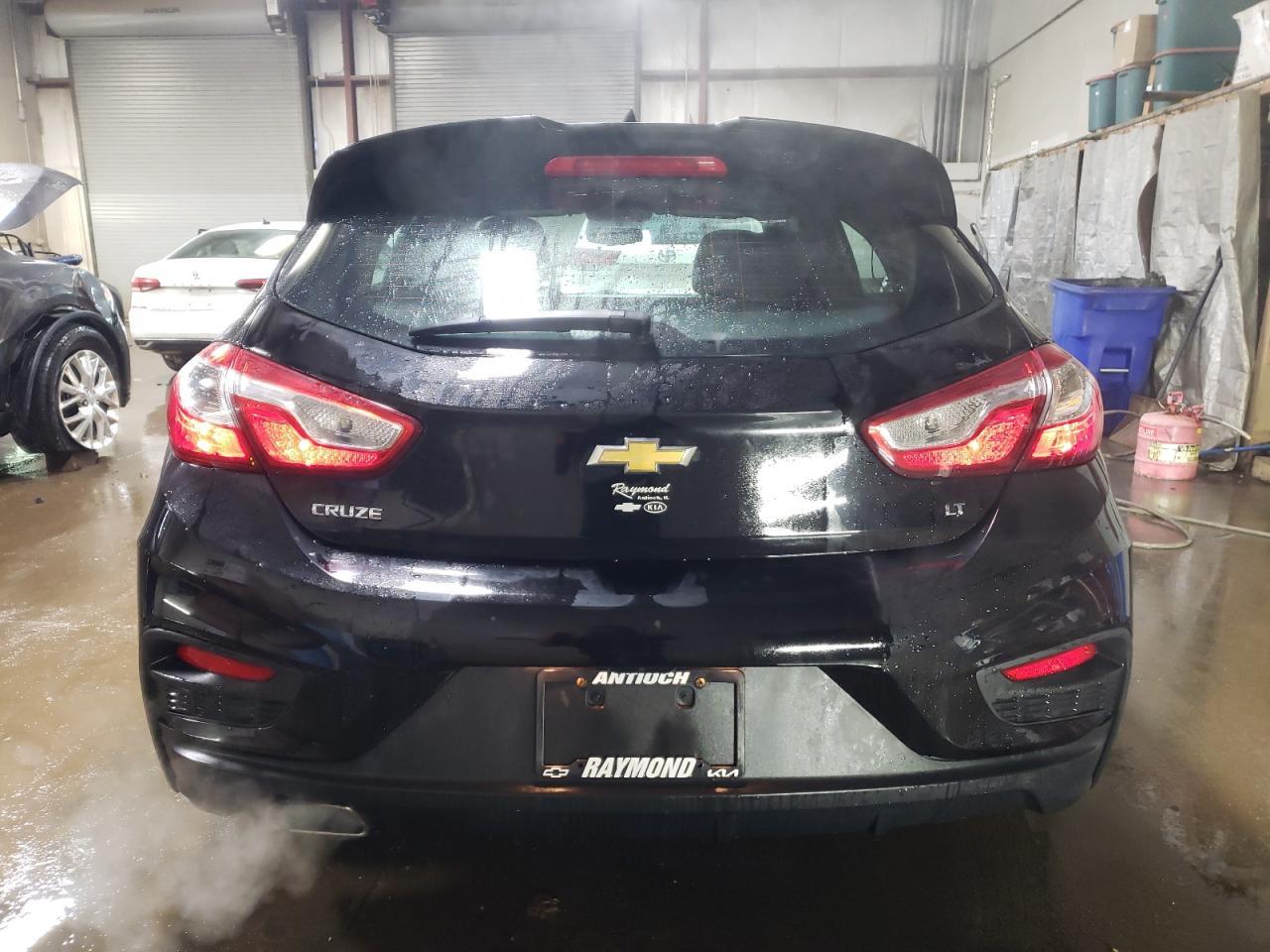 2017 CHEVROLET CRUZE LT - Image 6