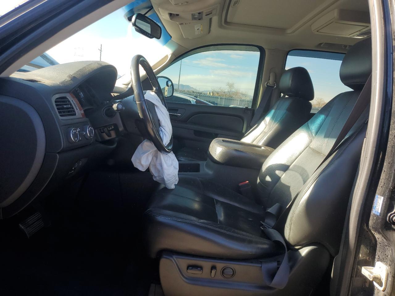 2011 CHEVROLET TAHOE K150 - Image 7
