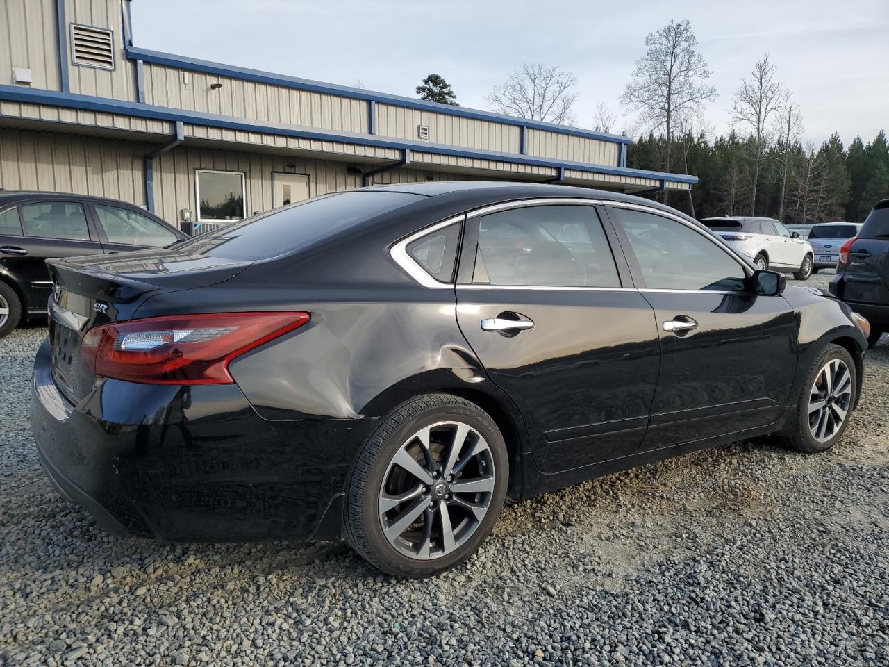 2017 NISSAN ALTIMA 2.5 - Фото 3