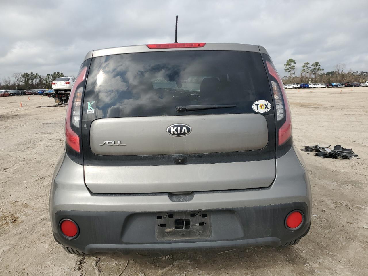 2019 KIA SOUL - Image 6