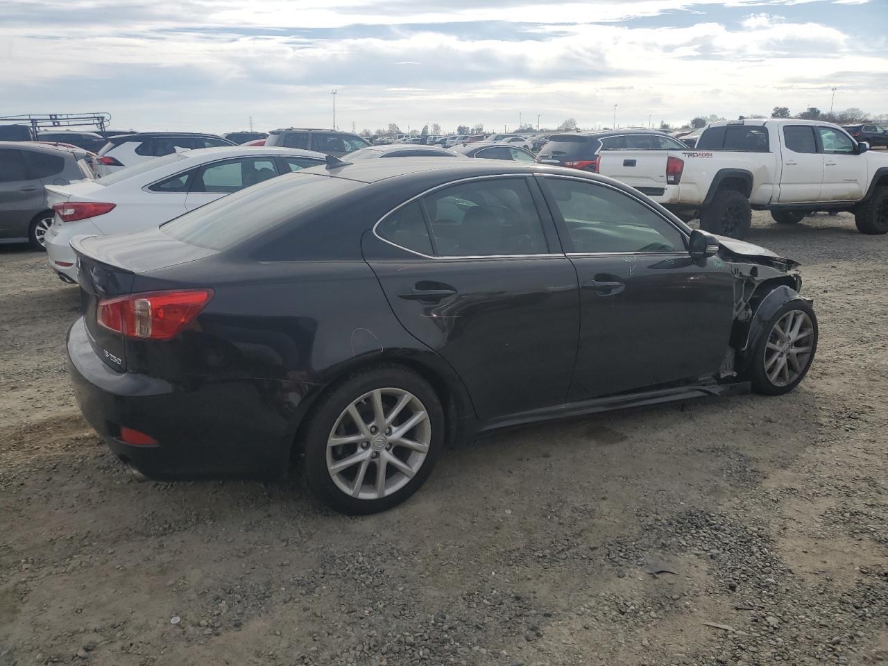 2011 LEXUS IS 250 - Фото 3