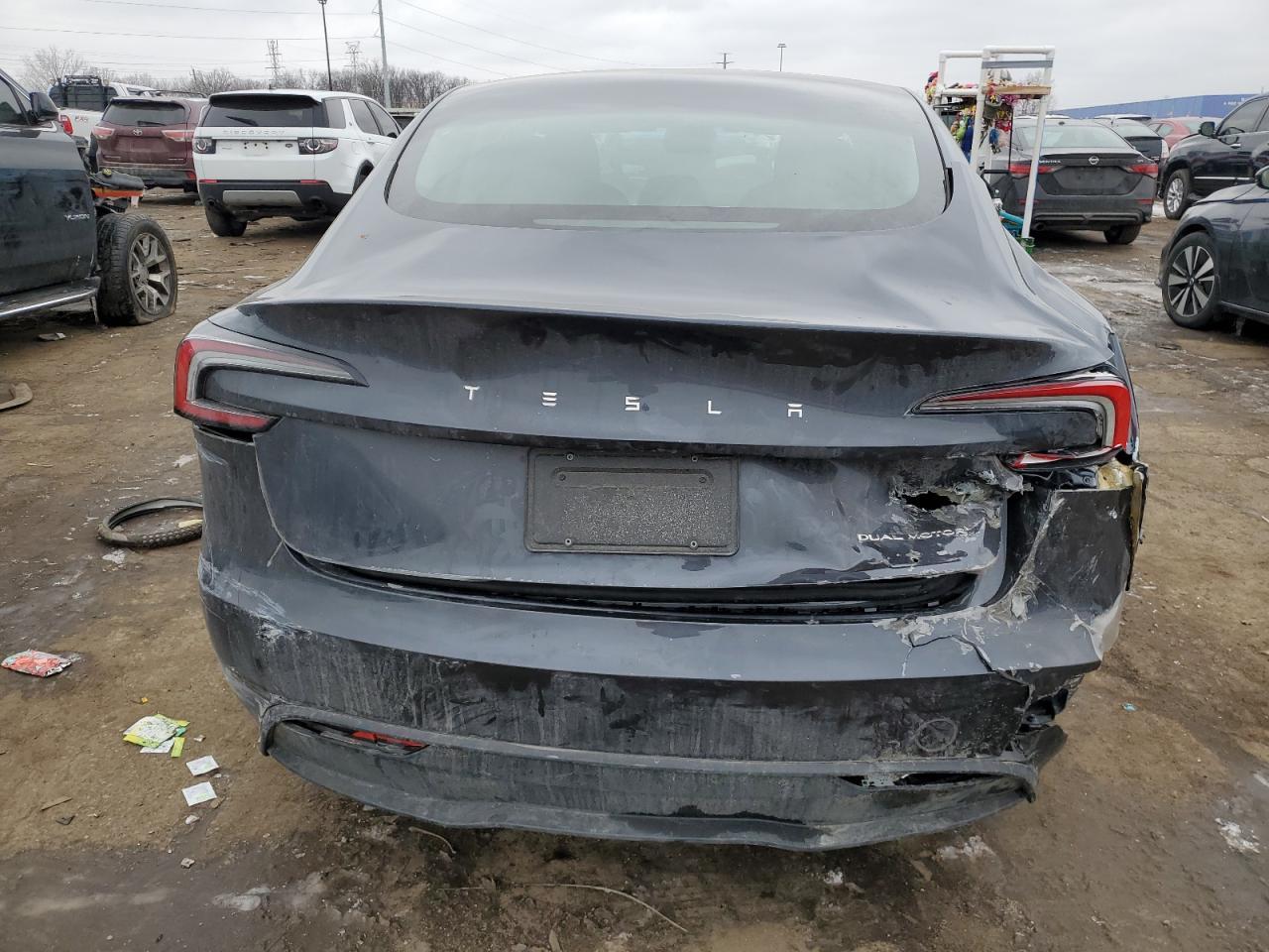 2024 TESLA MODEL 3 - Фото 6