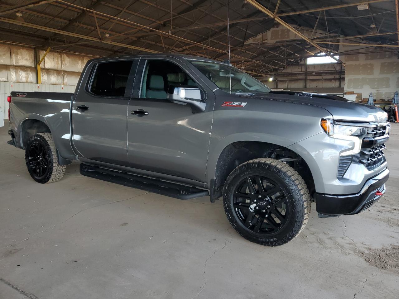 2024 CHEVROLET SILVERADO - Image 4