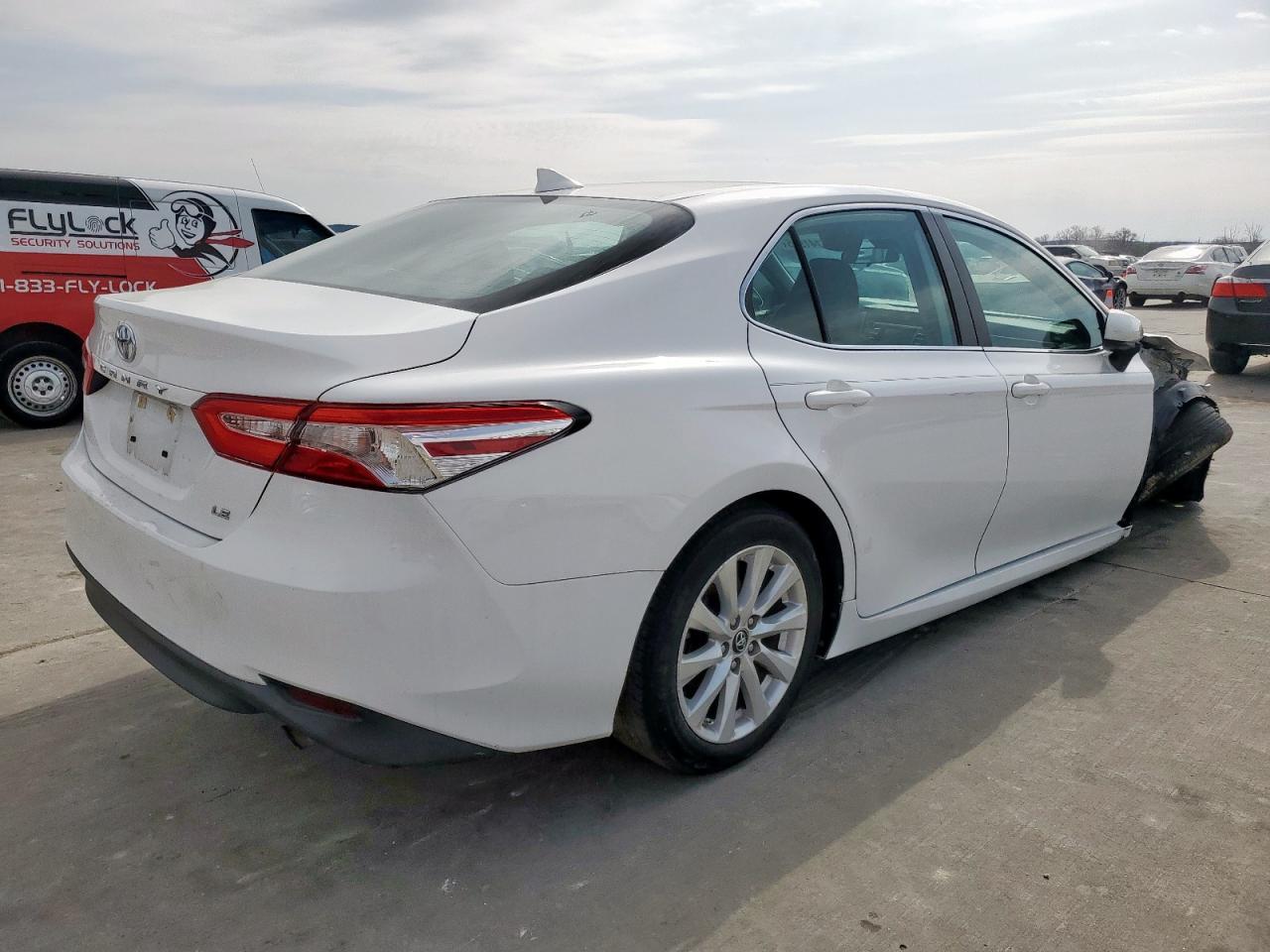 2019 TOYOTA CAMRY L - Image 3