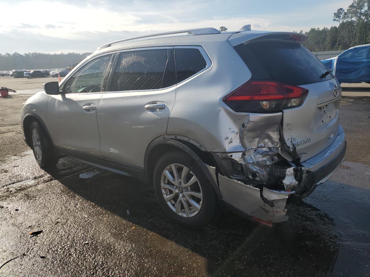 2017 NISSAN ROGUE S - Image 2