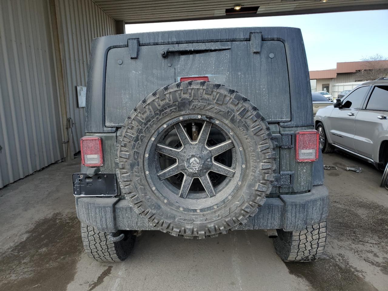 2015 JEEP WRANGLER U - Image 6
