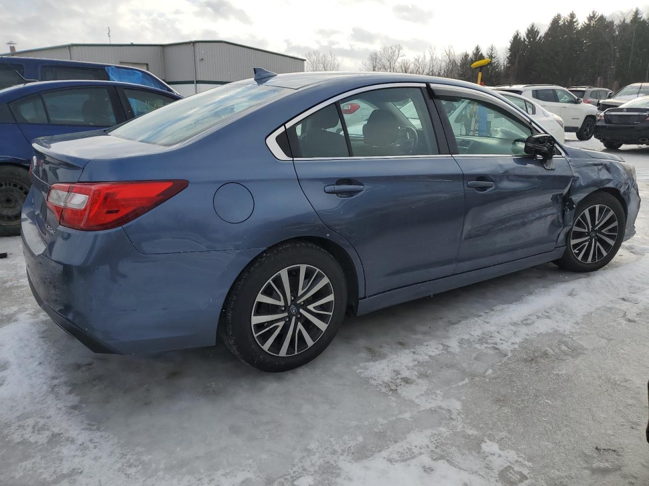 2018 SUBARU LEGACY 2.5 - Фото 3