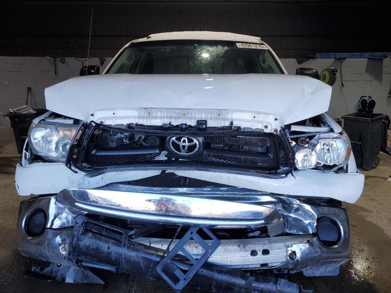 2011 TOYOTA TUNDRA DOU - Image 5