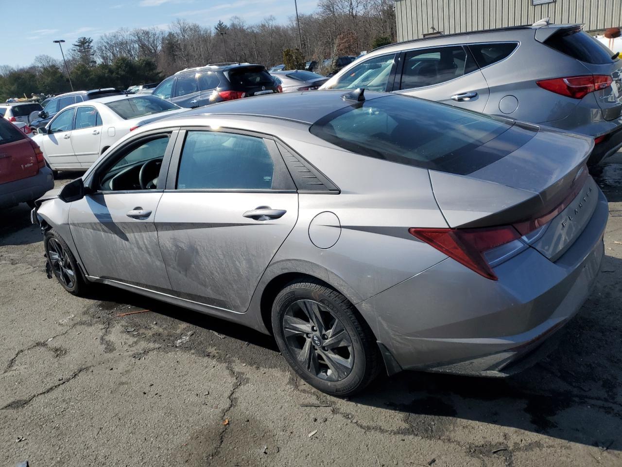 2023 HYUNDAI ELANTRA SE - Image 2