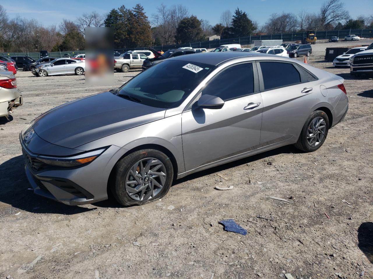 2024 HYUNDAI ELANTRA SE