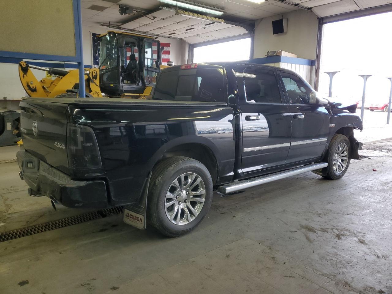 2014 RAM 1500 LONGH - Фото 3