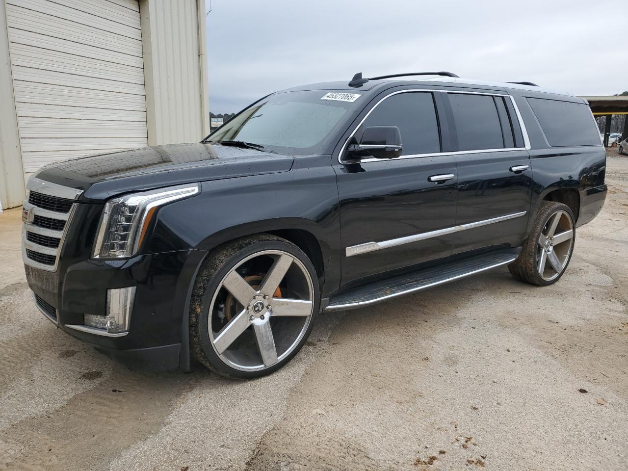 2017 CADILLAC ESCALADE E