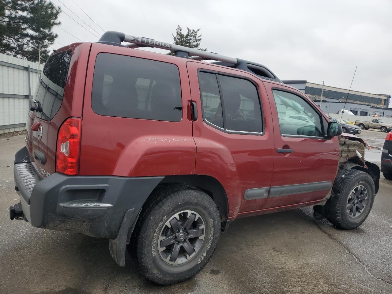 2015 NISSAN XTERRA X - Фото 3