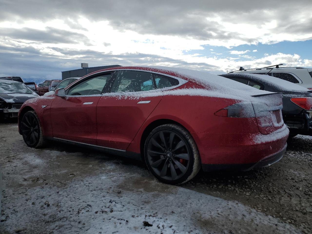2015 TESLA MODEL S P8 - Image 2