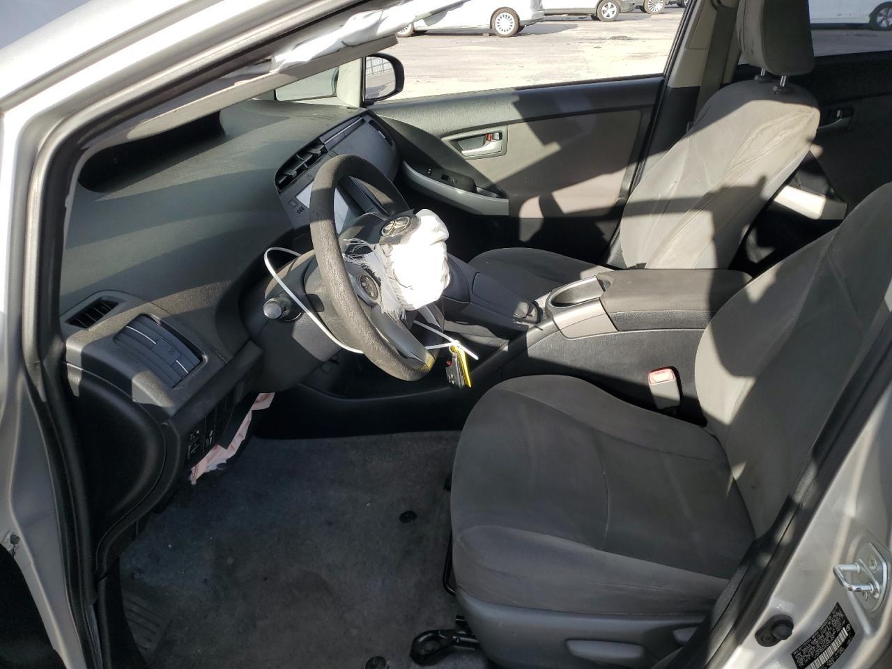 2013 TOYOTA PRIUS - Image 7
