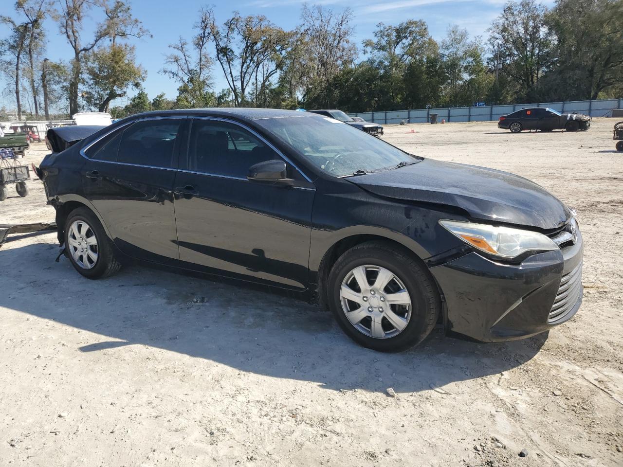 2016 TOYOTA CAMRY LE - Фото 4