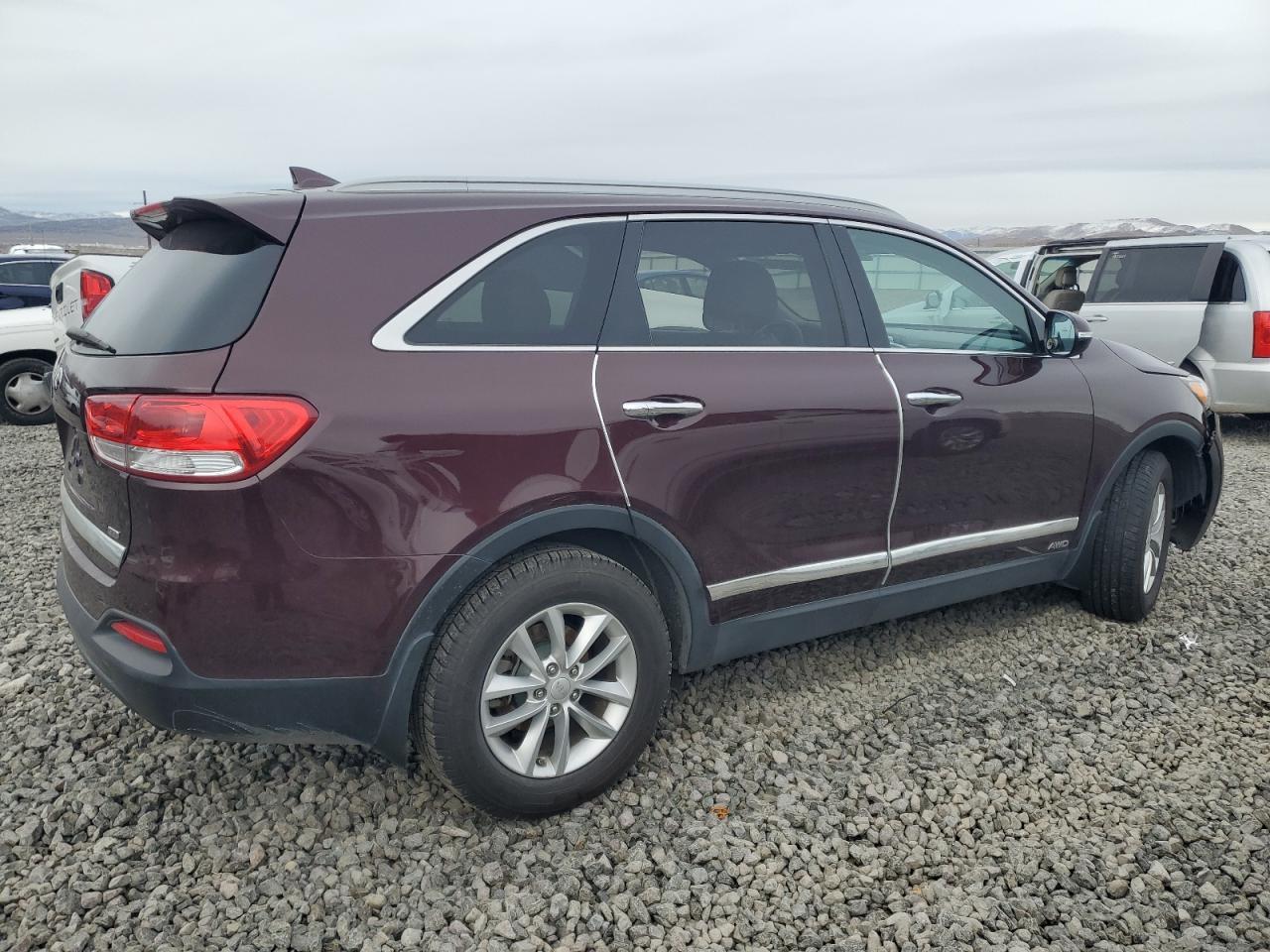 2017 KIA SORENTO LX - Фото 3