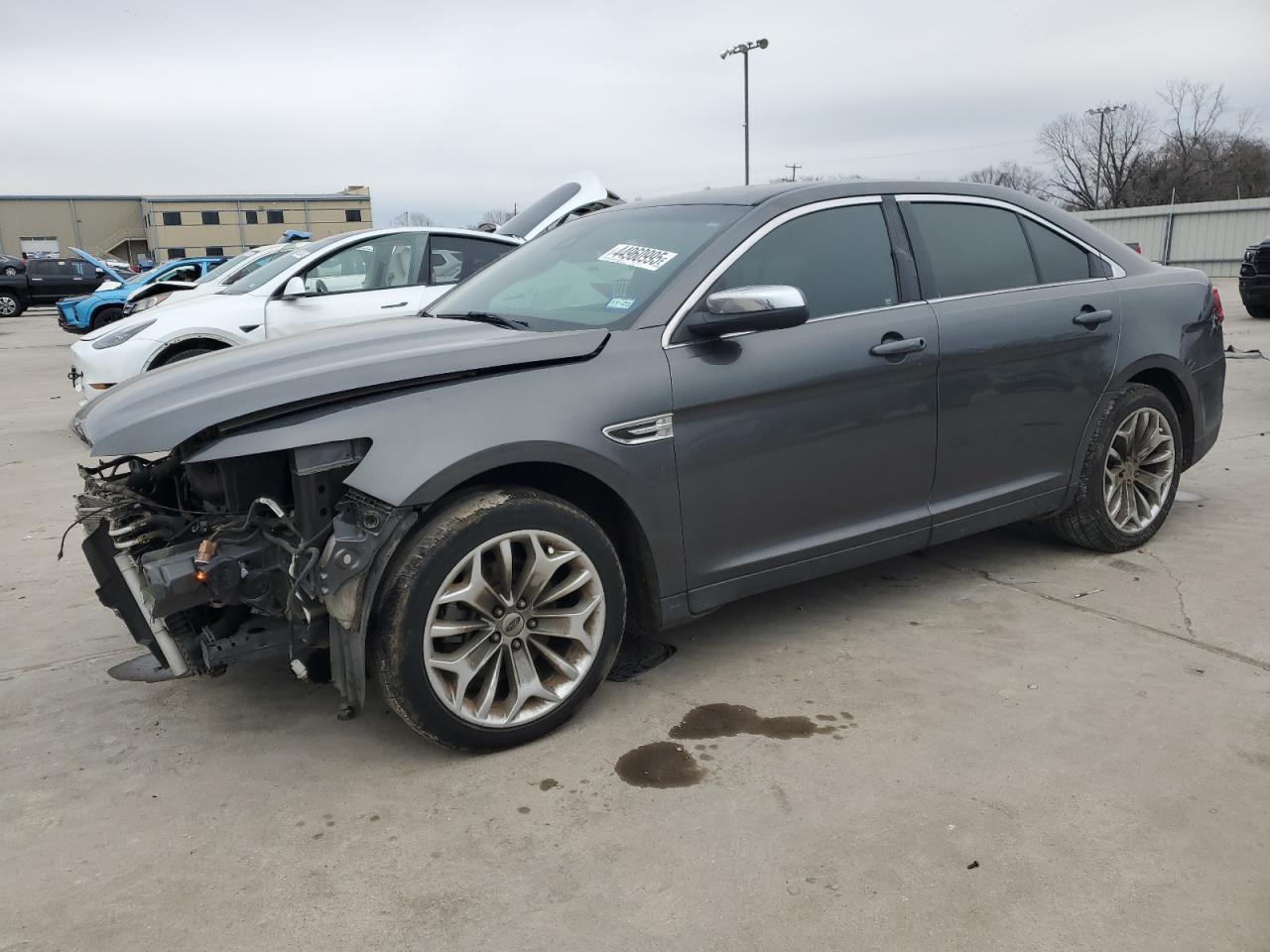 2018 FORD TAURUS LIM