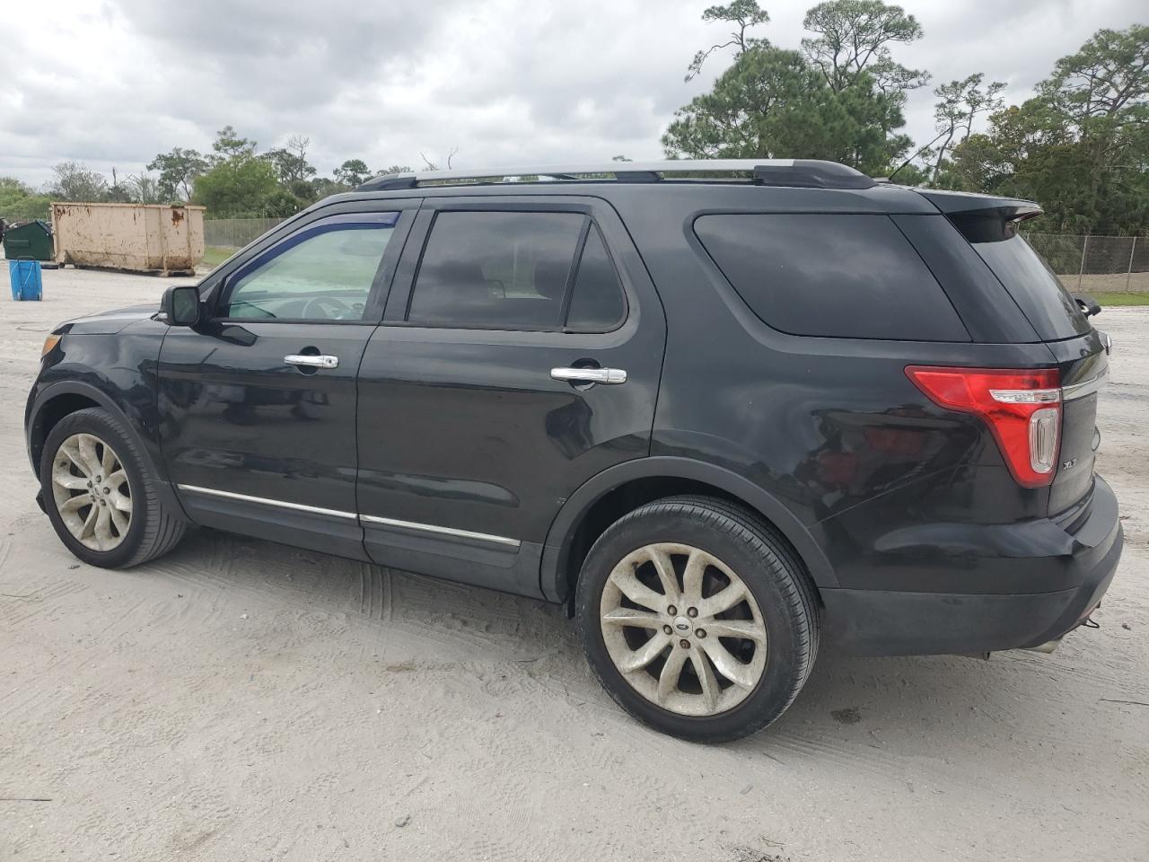 2013 FORD EXPLORER X - Фото 2