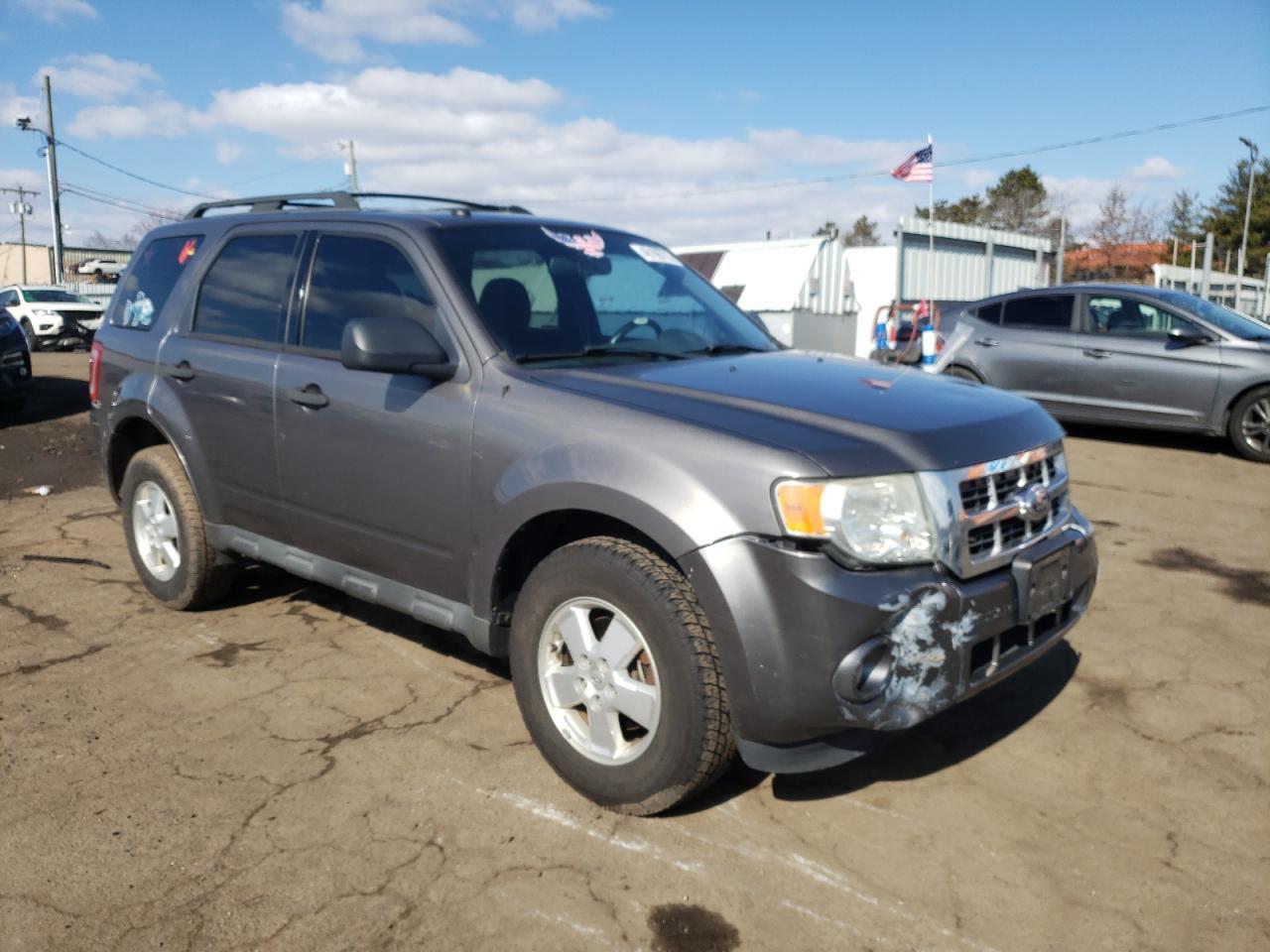 2012 FORD ESCAPE XLT - Image 4