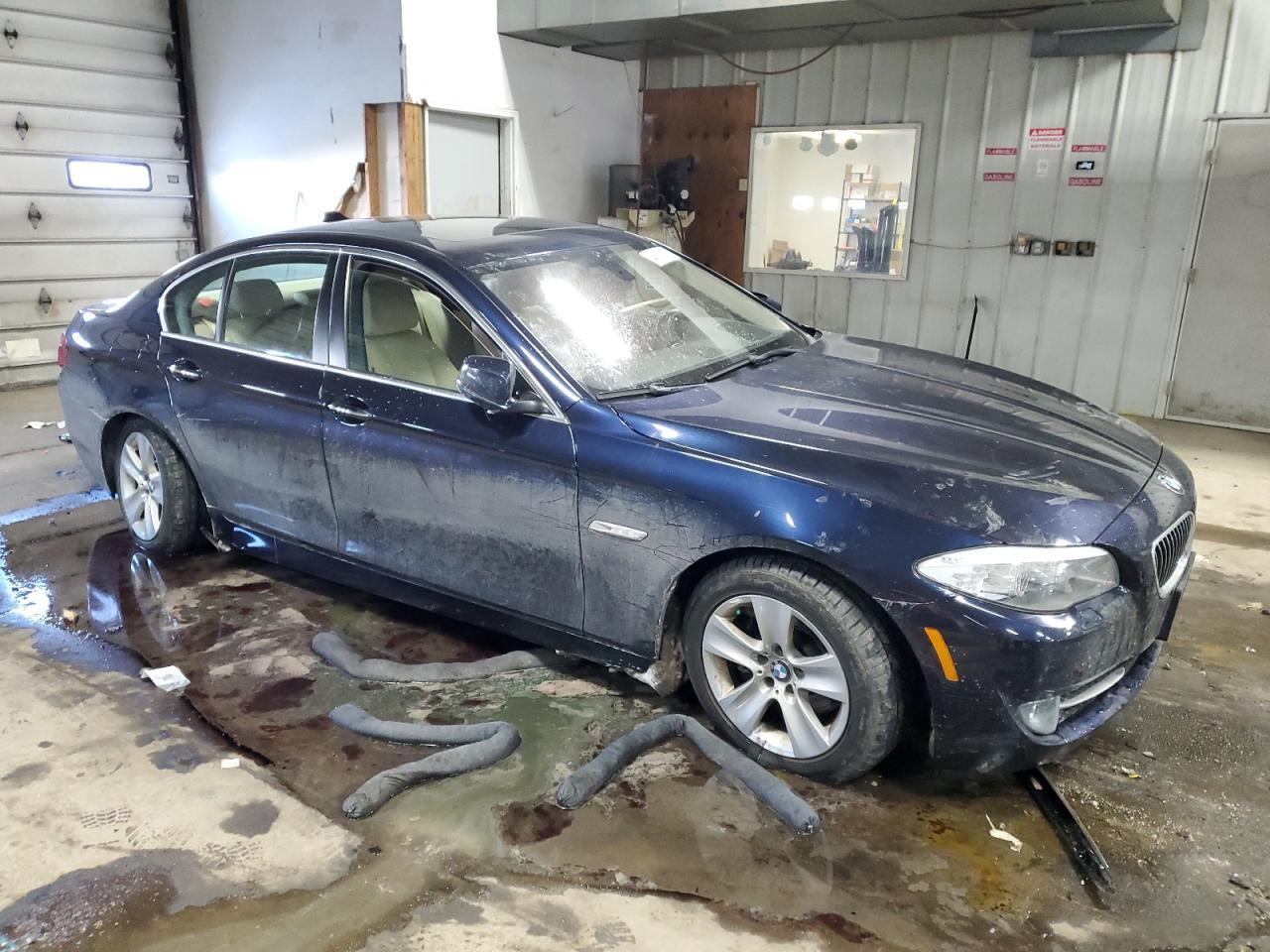 2013 BMW 528 XI - Фото 4