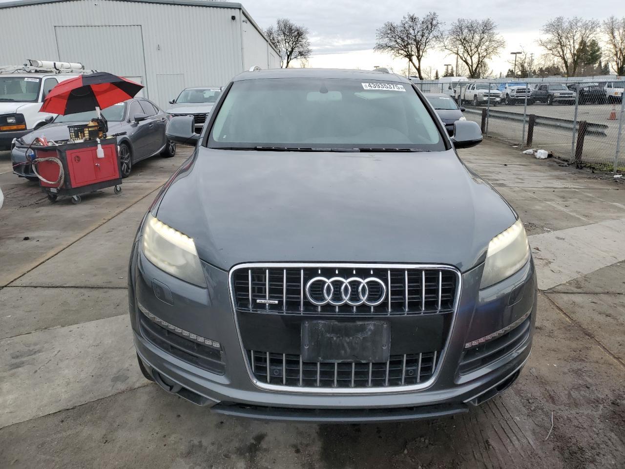 2013 AUDI Q7 PREMIUM - Image 5