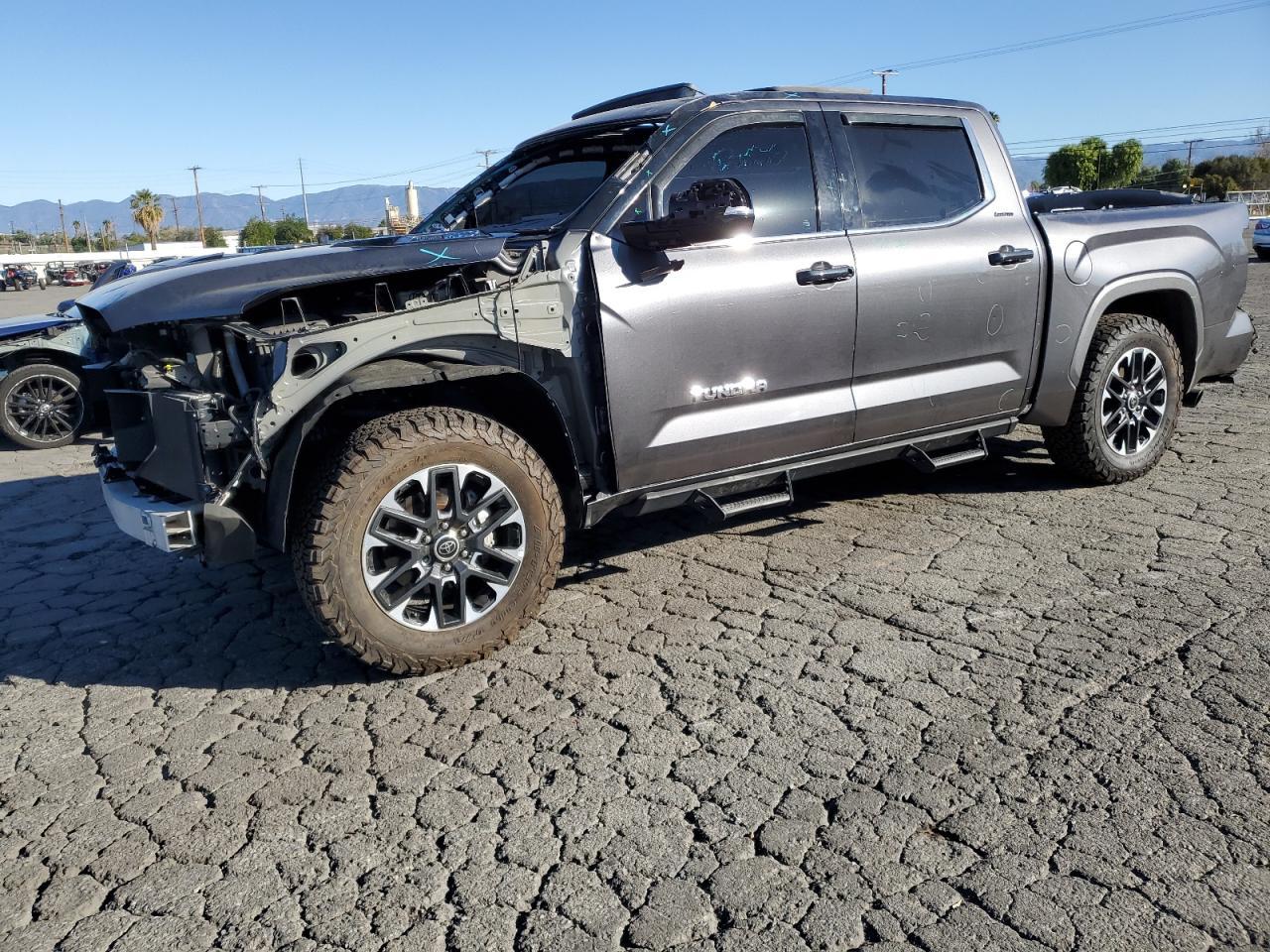 2023 TOYOTA TUNDRA CRE