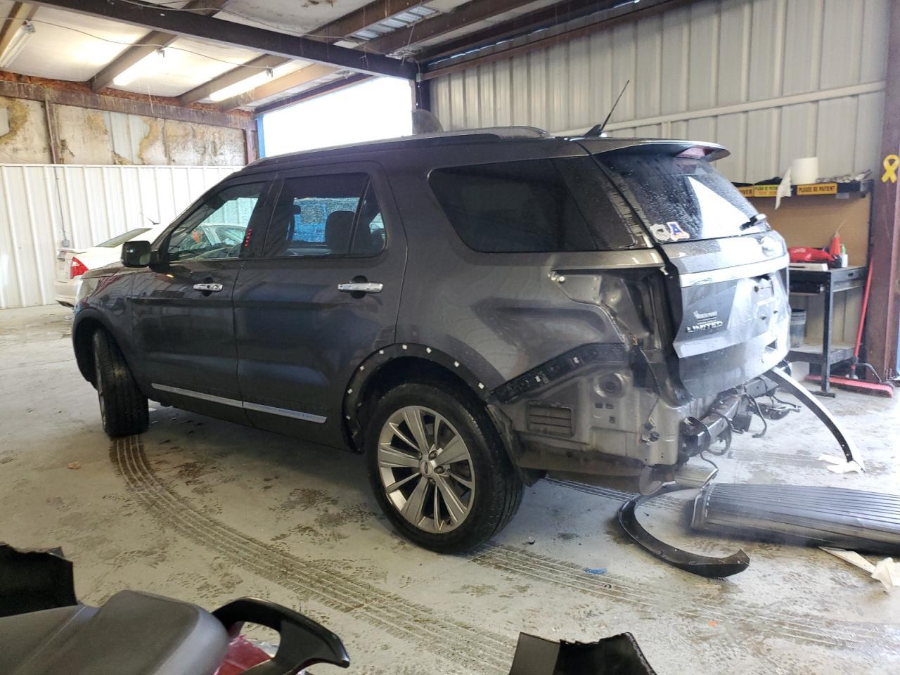 2018 FORD EXPLORER L - Image 2