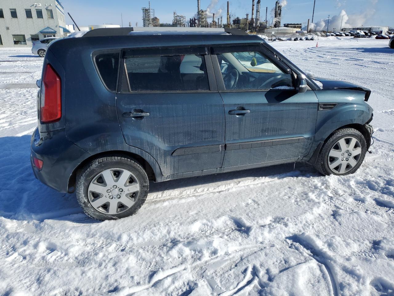 2013 KIA SOUL + - Image 3