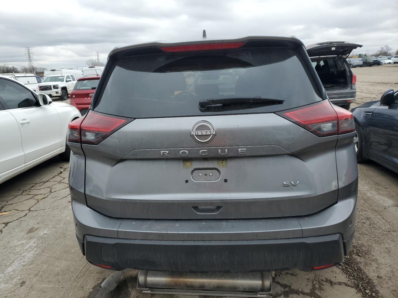 2024 NISSAN ROGUE SV - Image 6