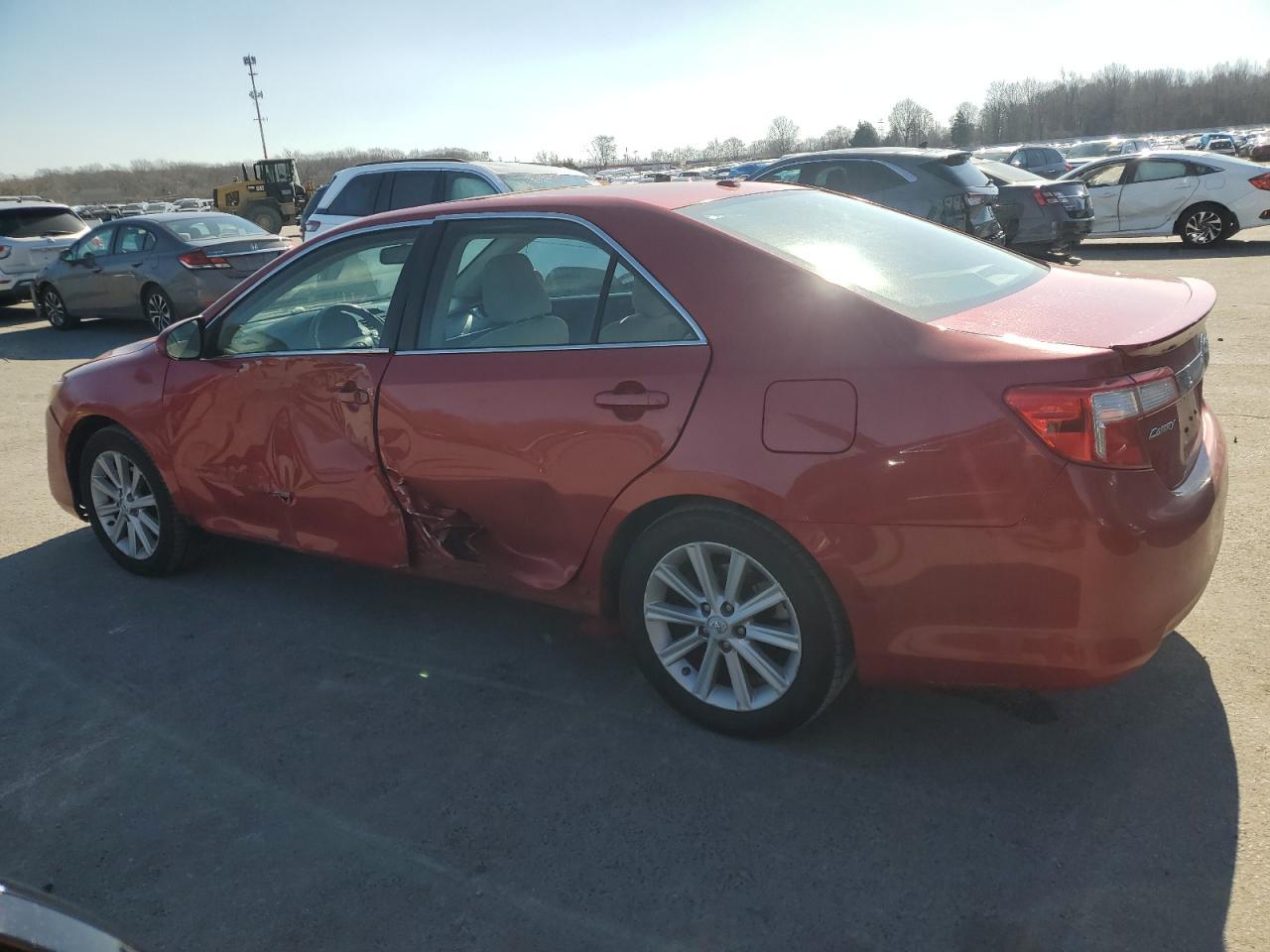 2014 TOYOTA CAMRY L - Image 2