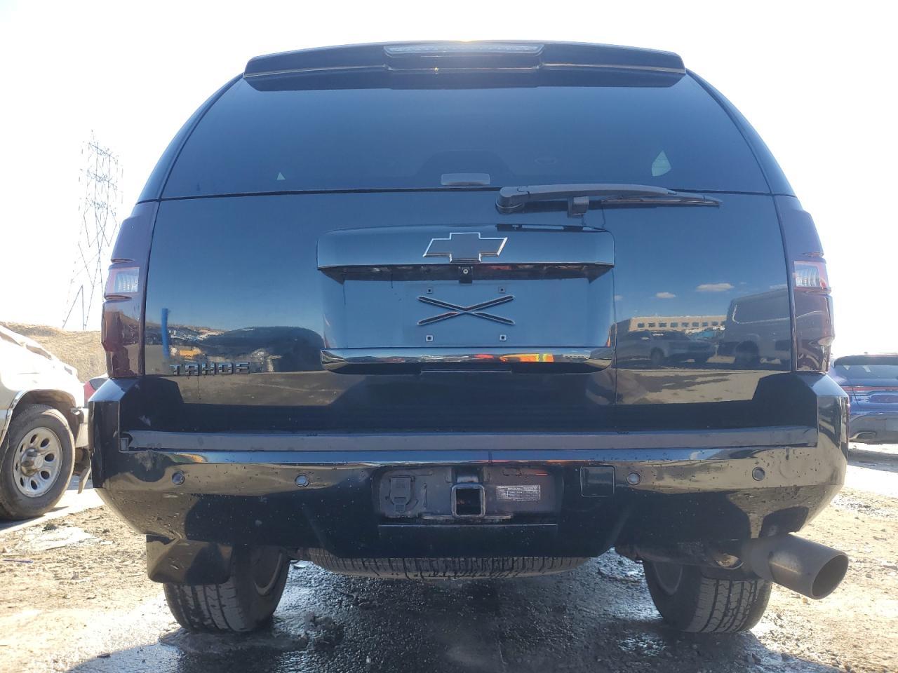 2011 CHEVROLET TAHOE K150 - Image 6