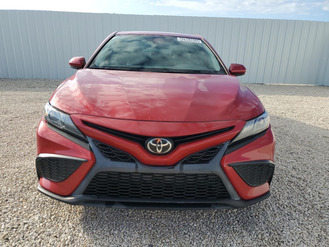 2021 TOYOTA CAMRY SE - Image 5