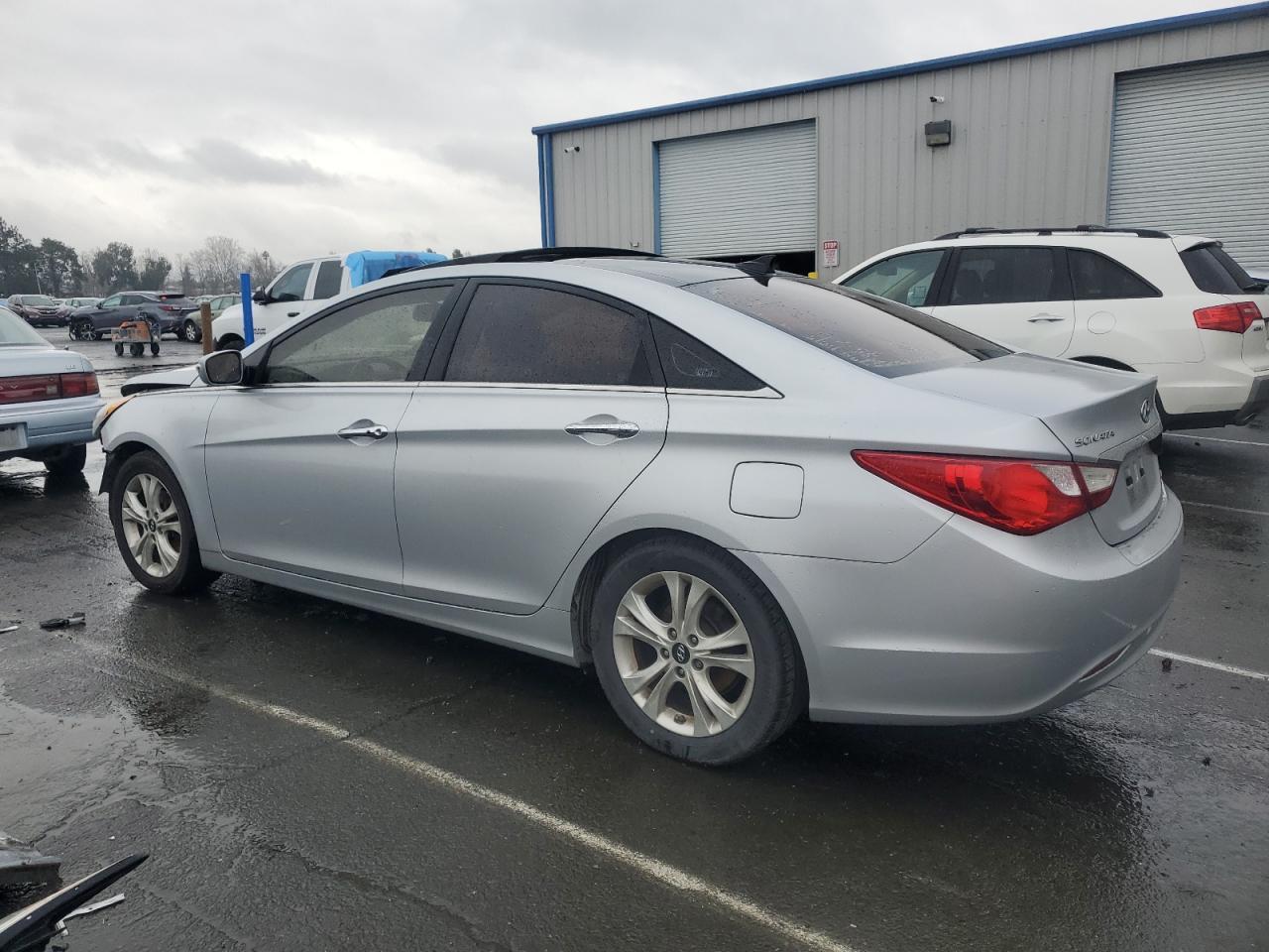 2013 HYUNDAI SONATA SE - Фото 2