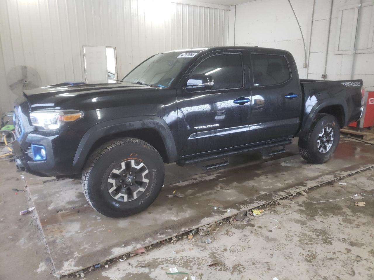 2019 TOYOTA TACOMA DOU