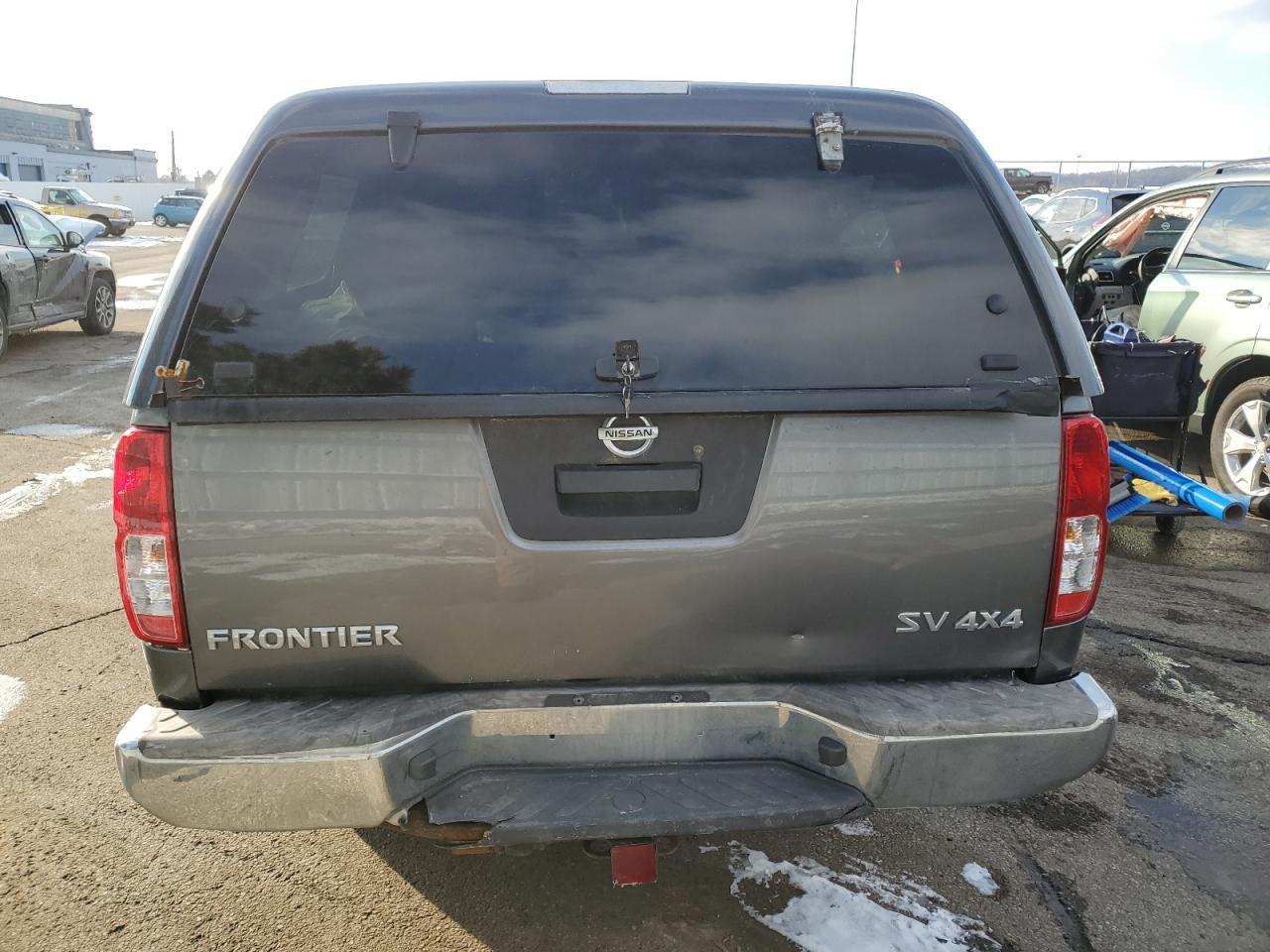 2016 NISSAN FRONTIER S - Фото 6