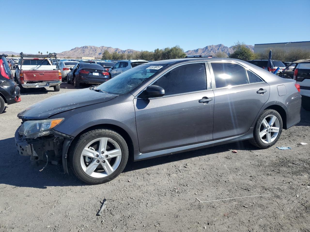 2014 TOYOTA CAMRY L