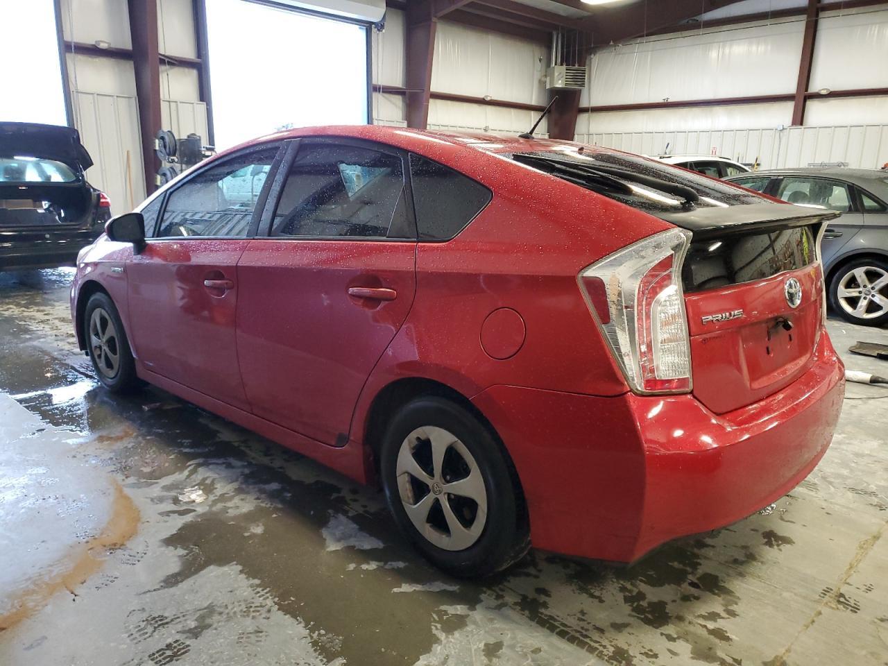 2013 TOYOTA PRIUS - Image 2