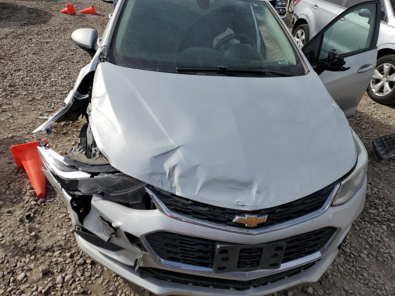 2017 CHEVROLET CRUZE LS - Image 5